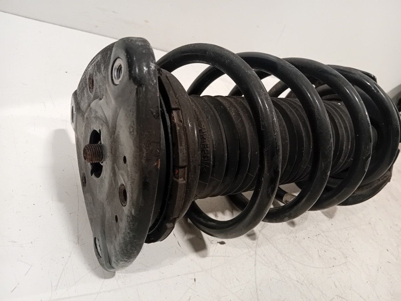 Veerpoot links voor Smart #1, Onderdelen@venauto.nl, Van der Ven Autorecycling B.V., Gebruikt, Ettenseweg 76, 4706 PB Roosendaal, The Netherlands