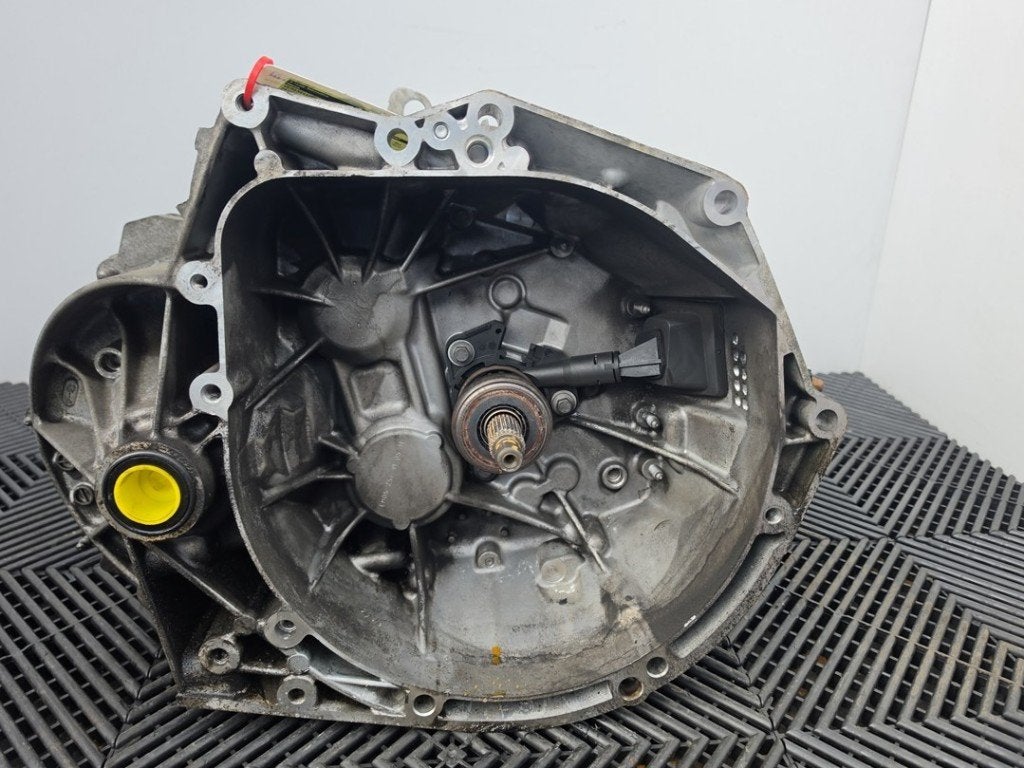 BOITE DE VITESSES MANUELLE Peugeot 3008 I (0U / HU), Kontakt-peugeot@peugeot.com, Utilisé, Peugeot Deutschland GmbH, Bahnhofsplatz
65423  Rüsselsheim, DE