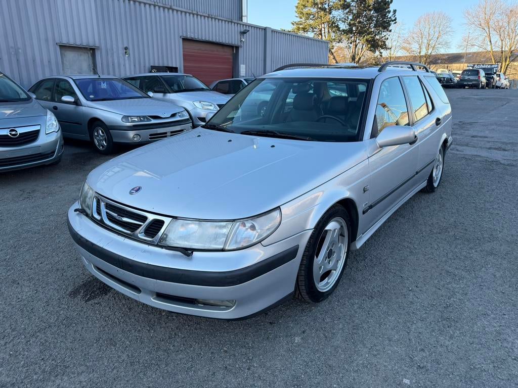 Saab 95 aero 2,3turbo essence 169kw super voiture model 2000, Autos, Saab, Entreprise, Saab 9-5, ABS, Airbags, Air conditionné