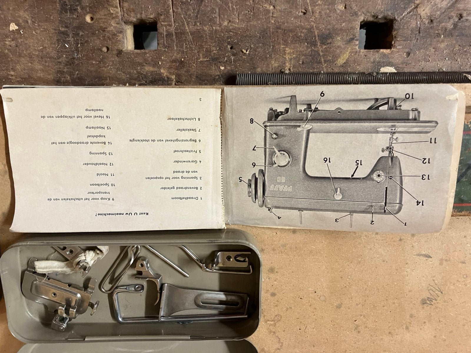 Originele Naaimachine onderdelen singer pfaff, Enlèvement