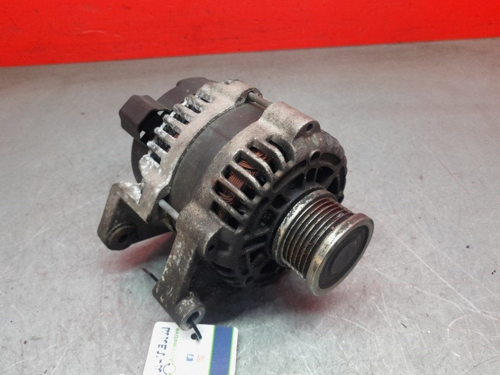 ALTERNATEUR Astra J (PC6 / PD6 / PE6 / PF6) (|13500582|), Opel, Opel Automobile GmbH, Utilisé, Kontakt-opel@opel.com