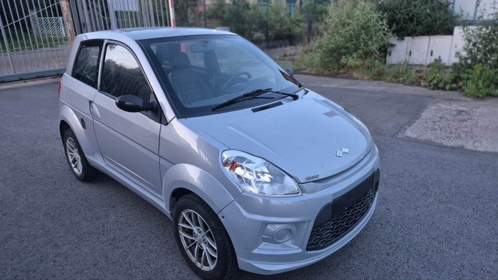 Ligier IXO 0.5D km 18000.An 2015..Boite Auto Sans Permis.., Autos, Cuir, Argent ou Gris, Achat, Entreprise