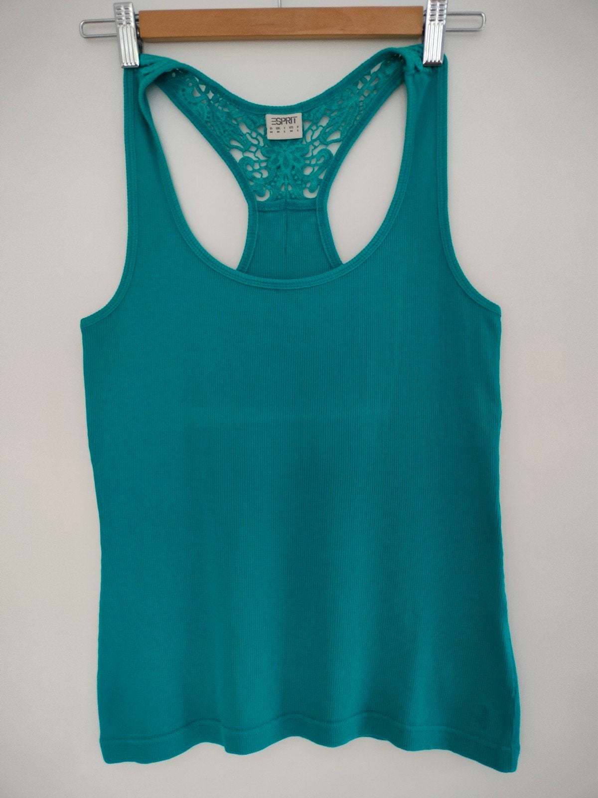 Top met fijne ribbel. Esprit. Gehaakt stuk op de rug. Medium, Maat 38/40 (M), Blauw, Ophalen of Verzenden, Zo goed als nieuw