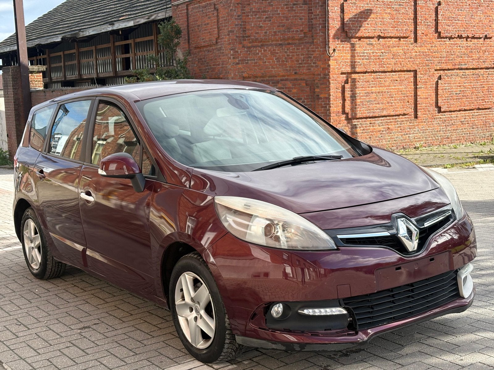 Renault scenic 1.5dci 2013 7 places automatique, Autos, Rouge, Euro 5, Achat, 5 portes
