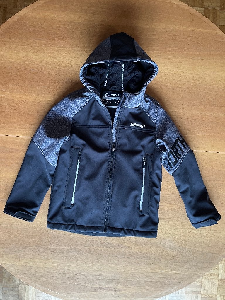 winterjas met capuchon maat 140 cm / 10j, C&A, Ophalen of Verzenden, Zo goed als nieuw, Jongen
