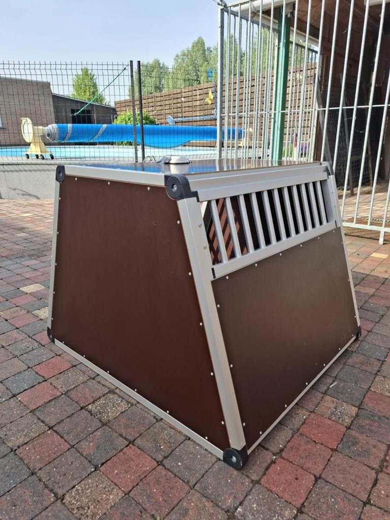 Transportkennel stationwagen, Animaux & Accessoires, Maisons pour chiens, Comme neuf, Enlèvement, Chenil chien, 75 à 110 cm