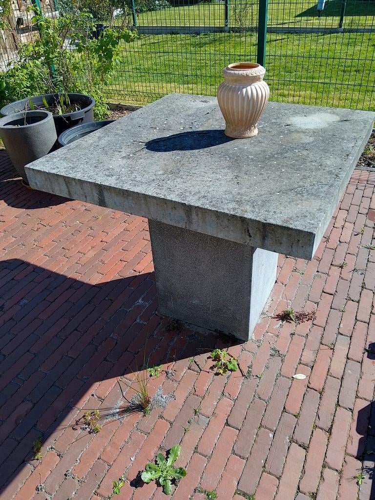 Tuintafel beton, Ophalen