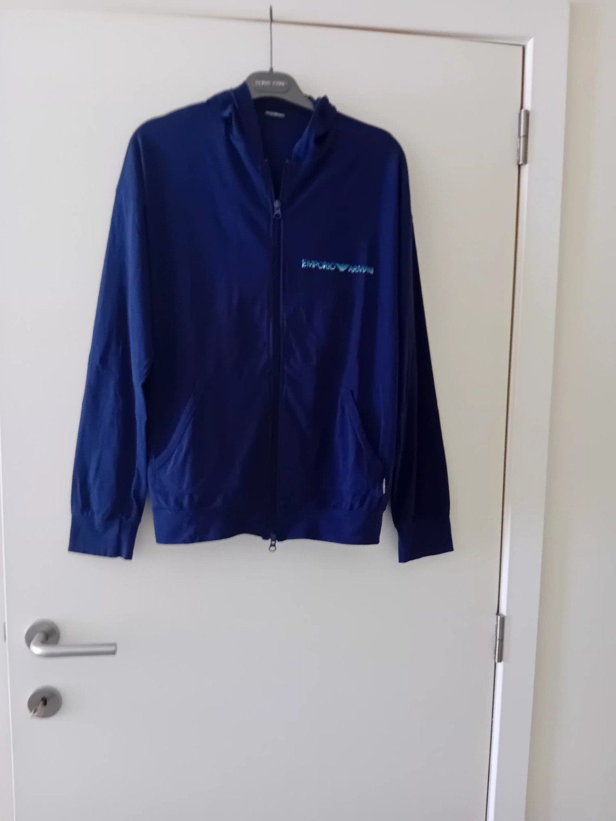 Emporio armani marineblauw loungeset/trainingspak XL Nieuwst, Kostuum of Pak, Maat 46/48 (XL) of groter, Emporio armani, Zo goed als nieuw
