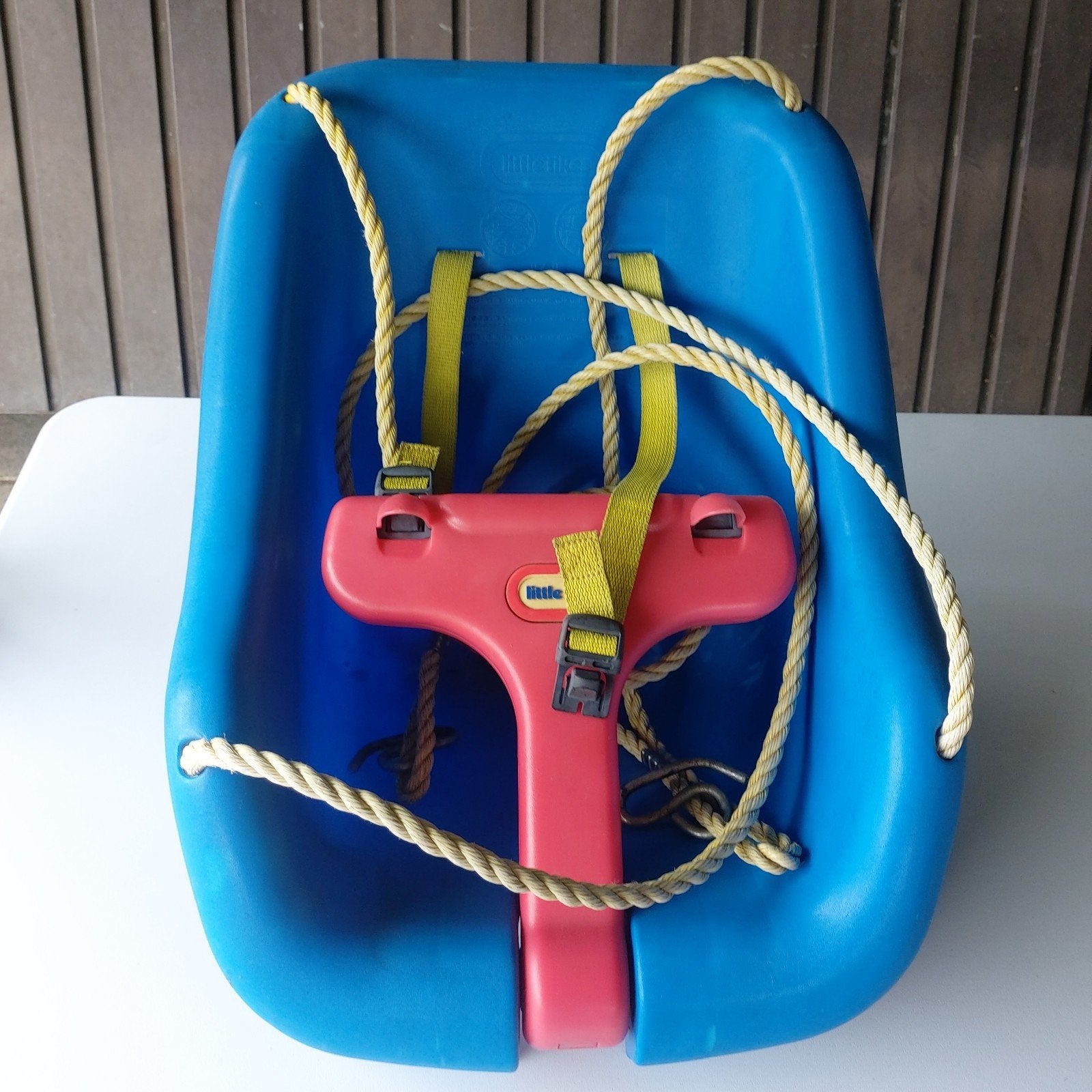 Hangschommel met beveiliging, Enlèvement, Balançoire
