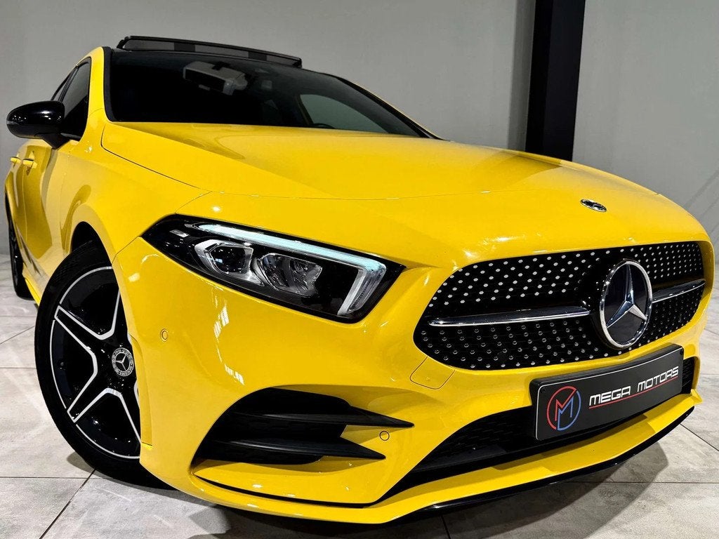 Mercedes-Benz A-CLASS 200 A180 2.0d 116CV PACK AMG" PACK NiG, Autos, Commande vocale, Classe A, Euro 6, Entreprise