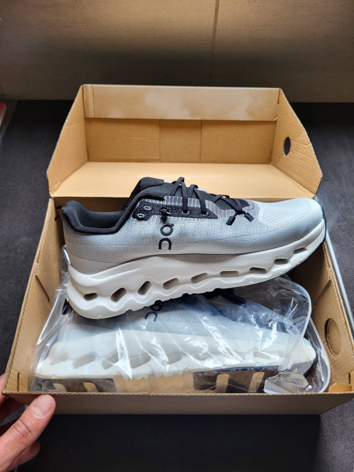 ON - On Running Cloudtilt Black Ivory schoenen (MAAT 43), Enlèvement ou Envoi, Neuf, ON cloudtilt