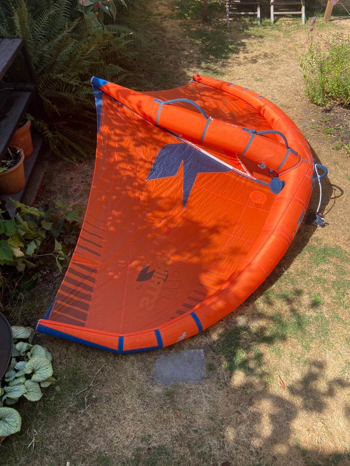 F-One strike V2 4 meter, Sports nautiques & Bateaux, Kitesurf, Enlèvement, Utilisé