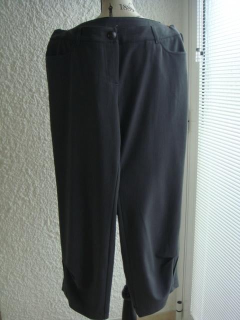 Pantalon gris "Cop Copine" Taille 40, Kleding | Dames, Broeken en Pantalons, Zo goed als nieuw, Maat 38/40 (M), Grijs, Verzenden