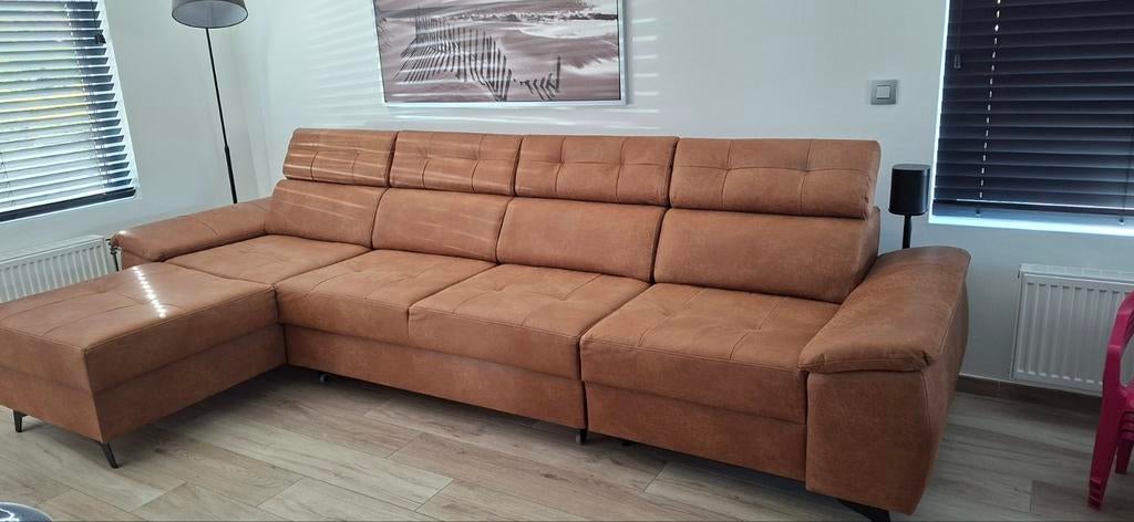 Hoeksalon ongeveet 1j oud, Ophalen