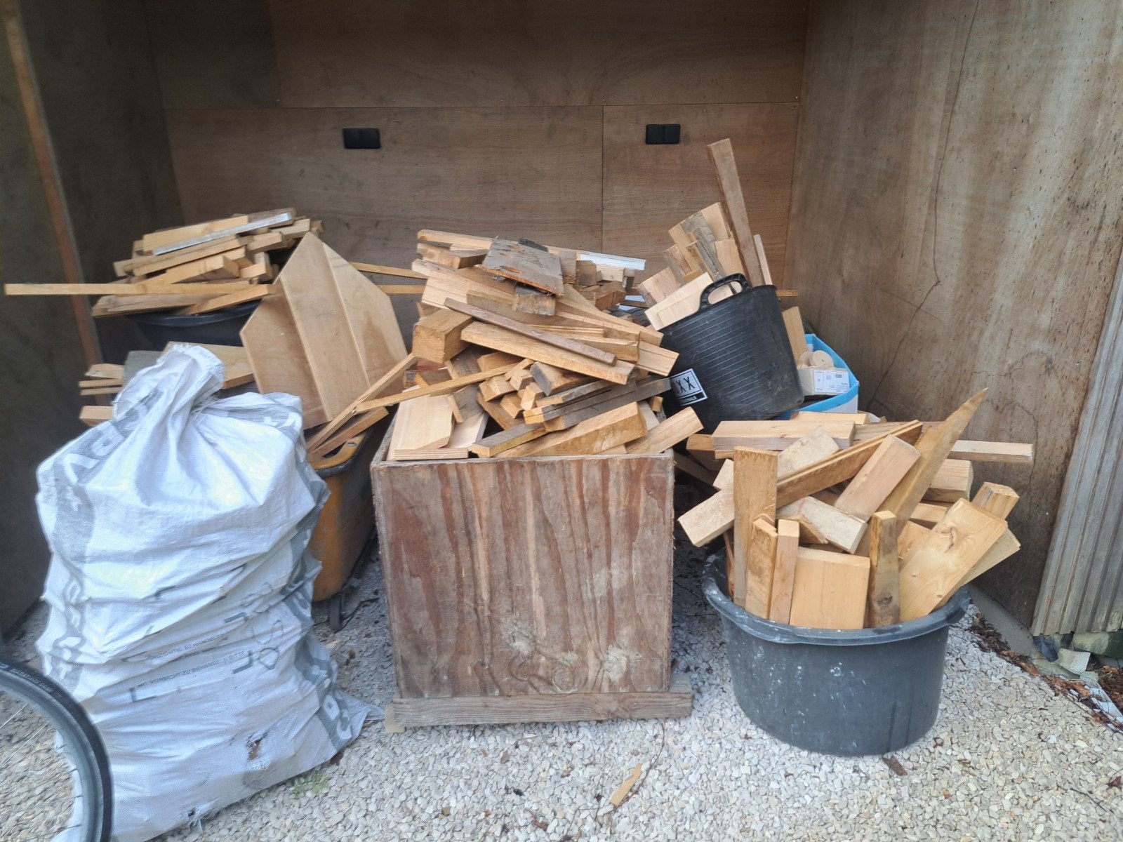 Brandhout, Tuin en Terras, Brandhout, Ophalen