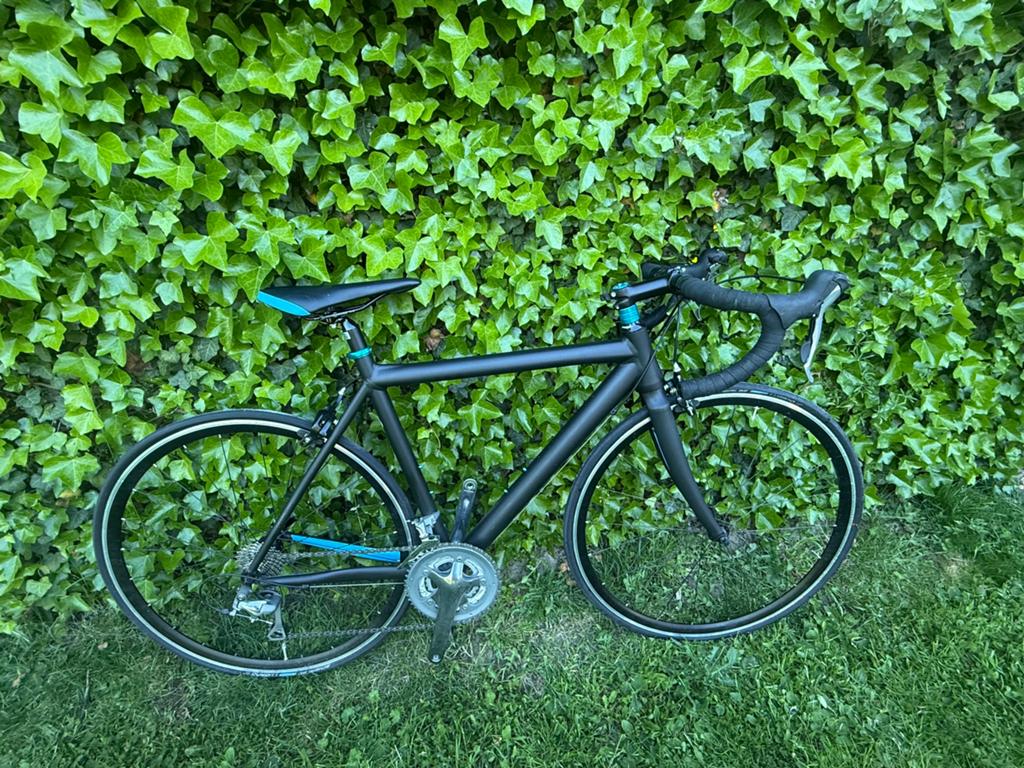Nieuwe koersfiets S - ideaal voor beginners!, Fietsen en Brommers, Velgrem, Nieuw, Meer dan 20 versnellingen, Ophalen