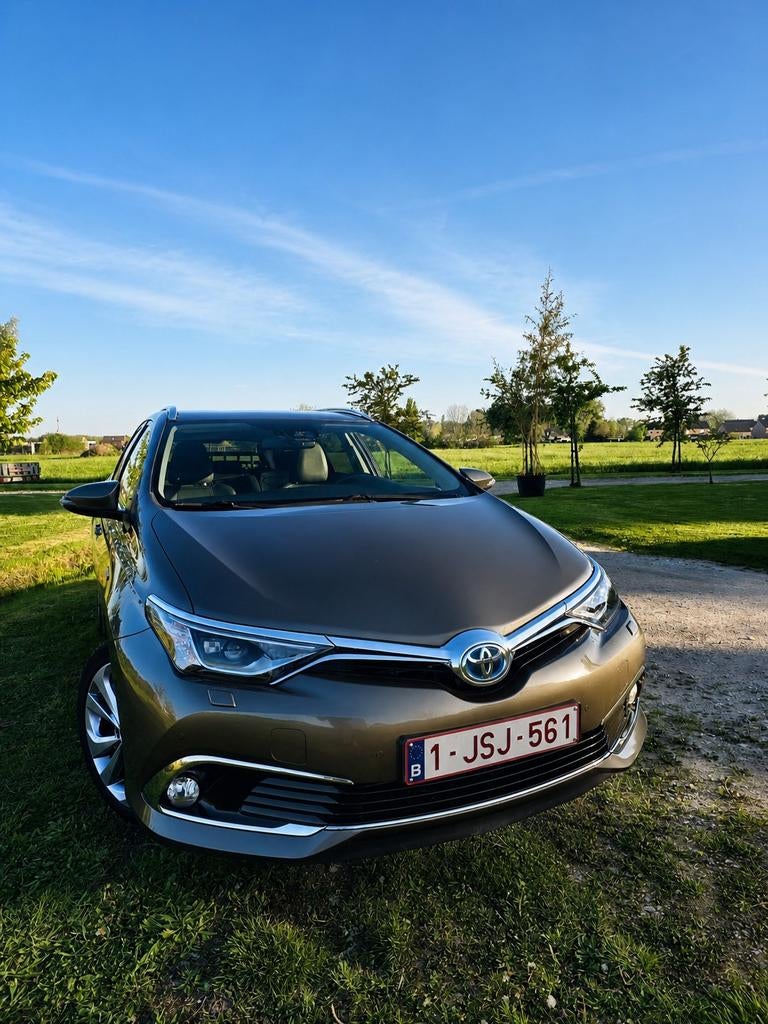 Toyota Auris Hybrid 1.8 break, 1799 cc, Leder en Stof, Break, 5 deurs
