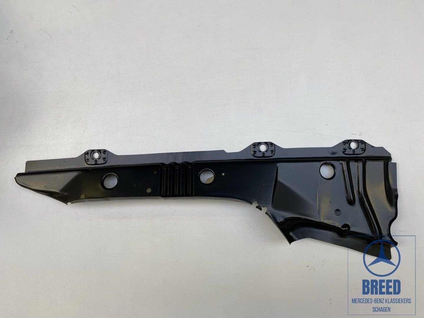 NOS plaatdeel binnenscherm rechts Mercedes-Benz W123 vroeg, Autos : Pièces & Accessoires, Carrosserie & Tôlerie, Neuf, -, -, Enlèvement ou Envoi
