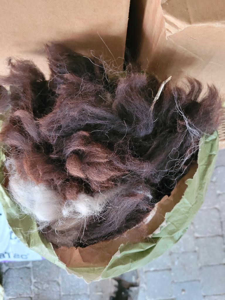 6 zakken alpaca wol, Hobby en Vrije tijd, Ophalen, Zo goed als nieuw, Breien, Wol of Garen