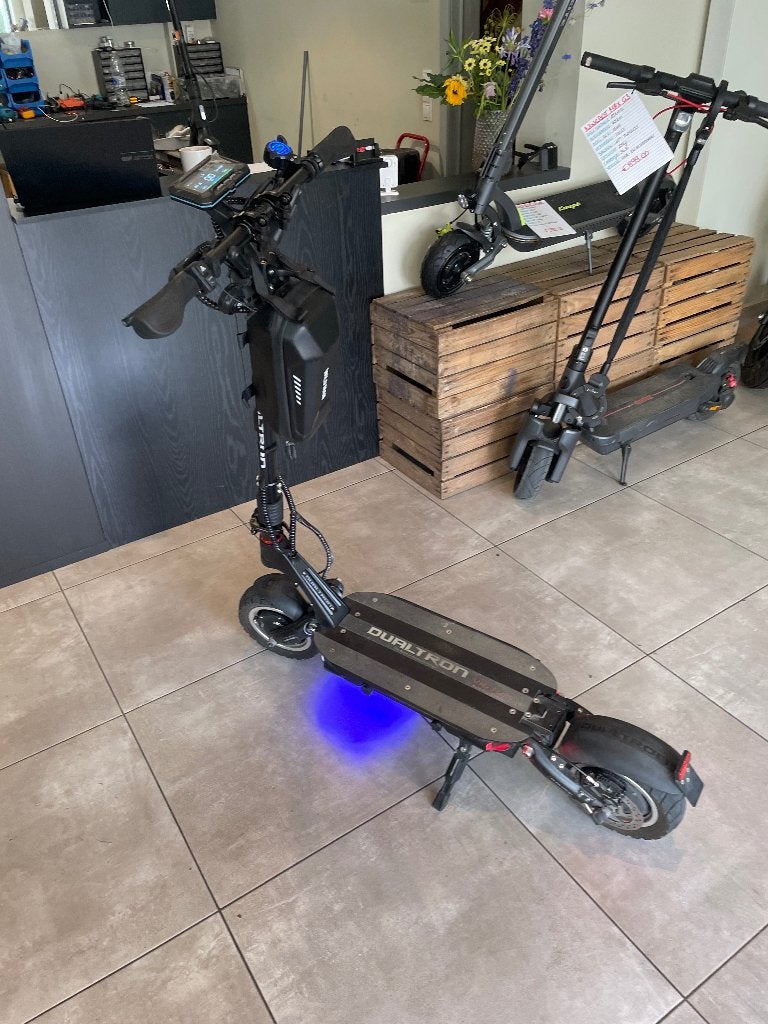 Step victor model2025, Enlèvement, Comme neuf, Step électrique (E-scooter), Overige merken