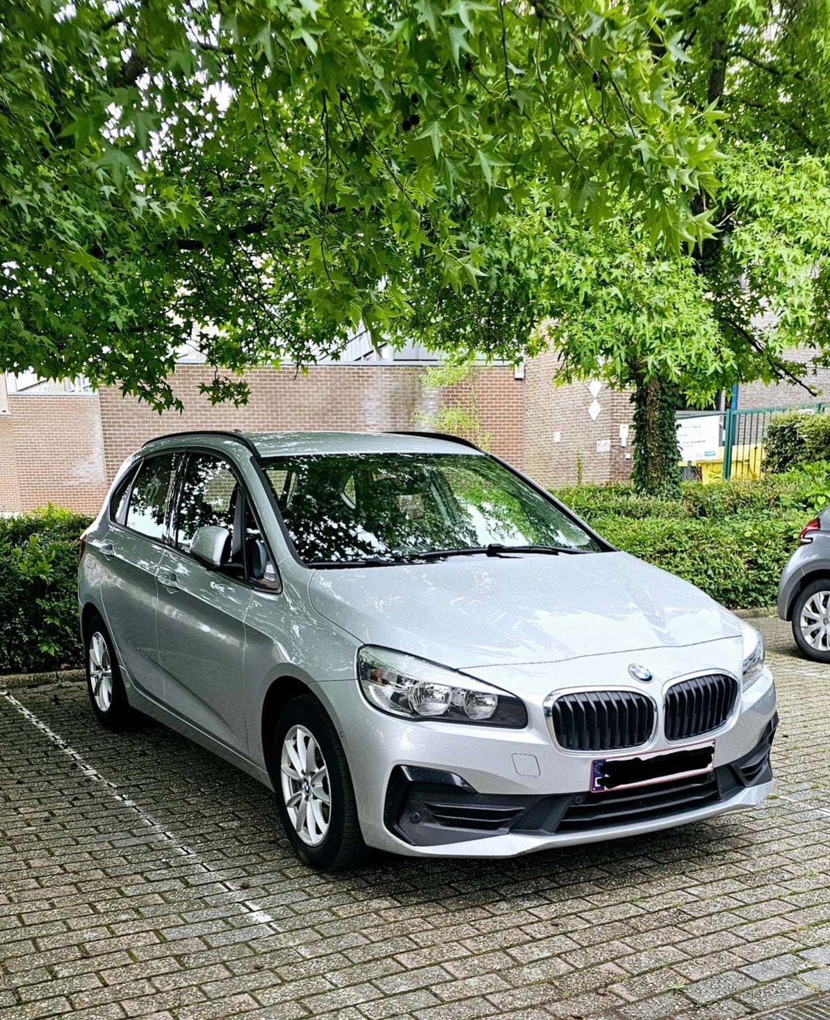 BMW 216d  Active tourer, Auto's, Euro 6, 1495 cc, Zilver of Grijs, Te koop