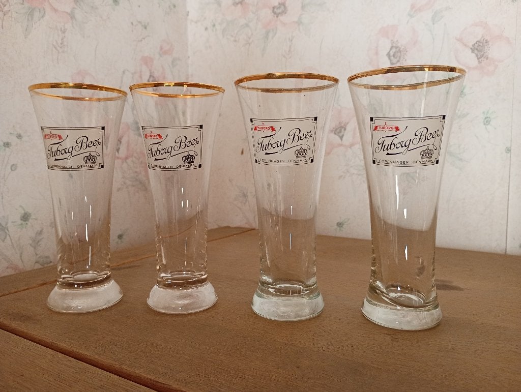 Lot van 4 Tuborg glazen 2 soorten, Ophalen, Zo goed als nieuw, Bierglas