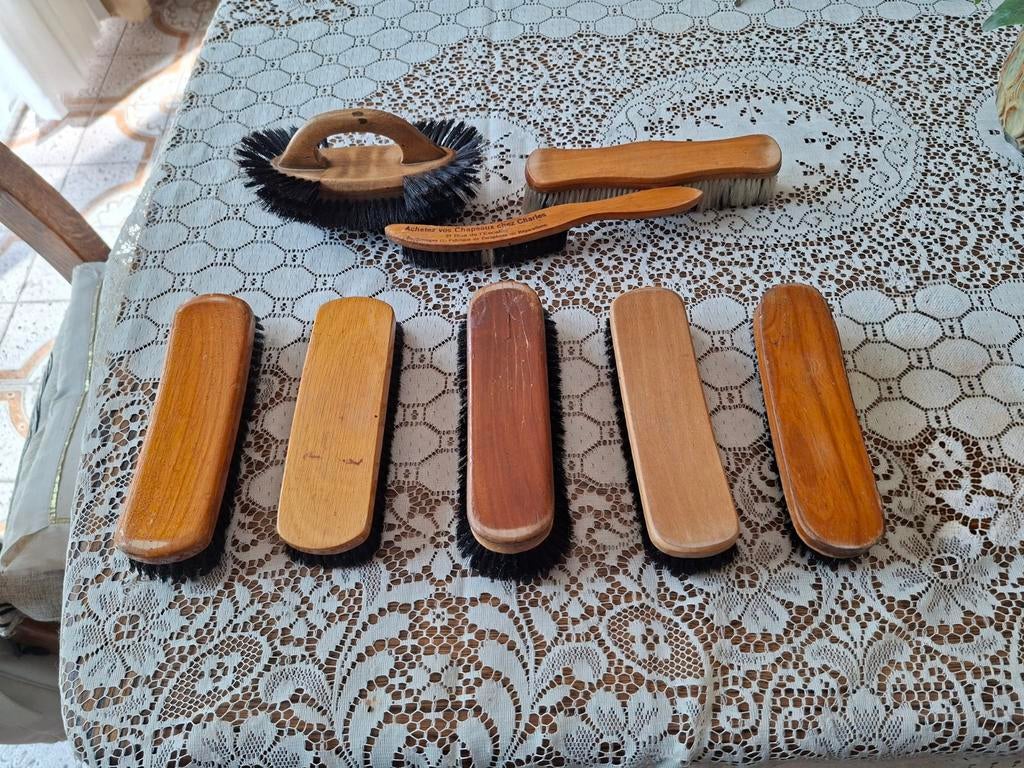 8 vintage borstels voor kleding/schoenen, Ophalen of Verzenden