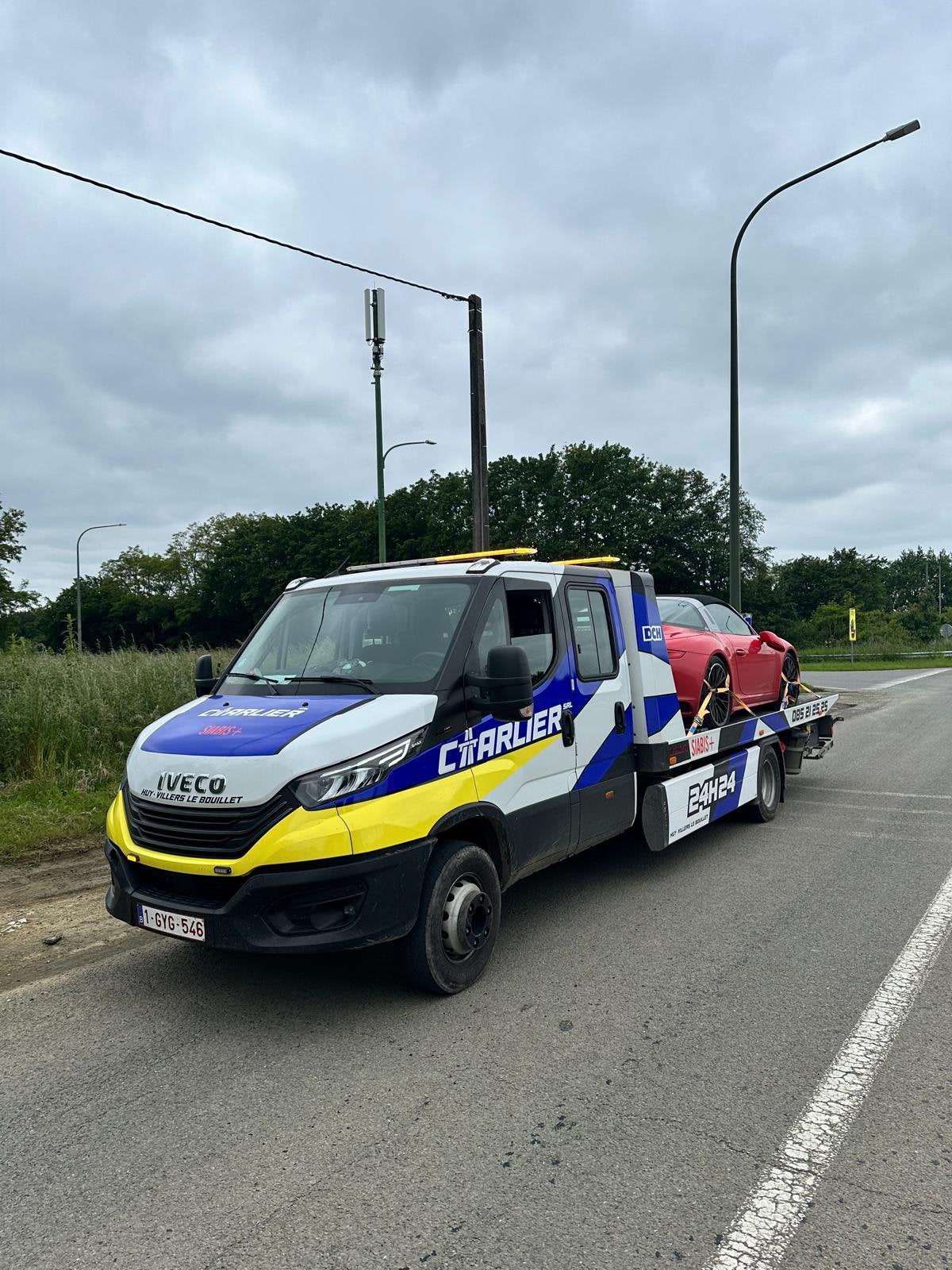 Dépanneuse iveco Daily 2023  7 places., Auto's, Vrachtwagens, 4 deurs, Euro 6, Iveco, Bedrijf