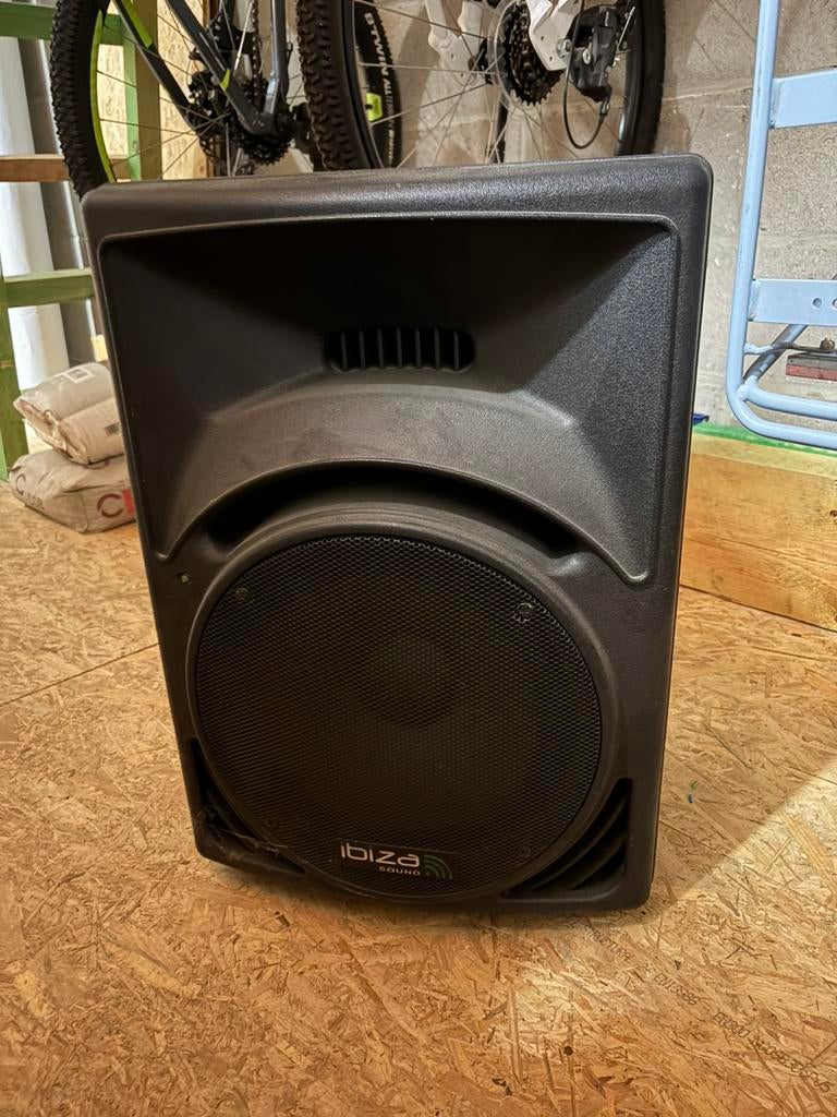Enceinte sono IBIZA SOUND, Enlèvement, Utilisé