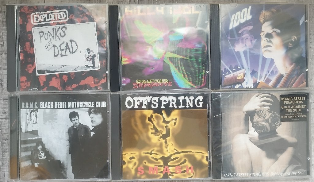 CD Hard Rock en excellent état, CD & DVD, CD | Hardrock & Metal, Comme neuf, Enlèvement ou Envoi
