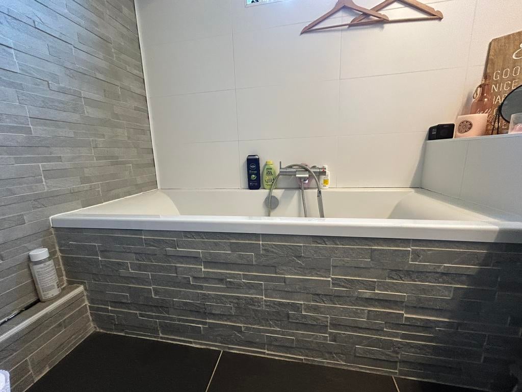 39 Tegeltjes voor kleine wand toilet of bad - grijs, Doe-het-zelf en Bouw, Tegels, Ophalen