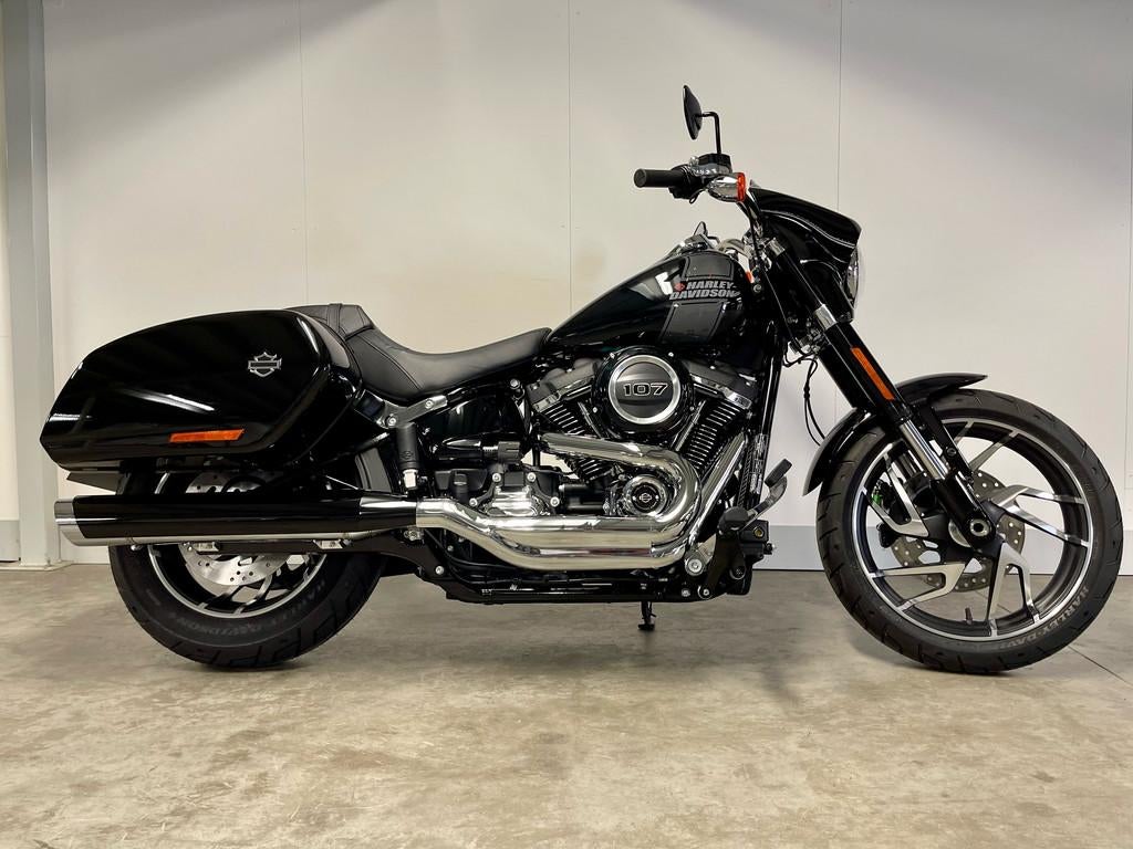 Harley-Davidson Cruiser SOFTAIL FLSB SPORT GLIDE (bj 2024), Motoren, Aixam, Aixam@aixam-mega.fr, 56 route de Pugny
BP 70112   Aix-les-Bains