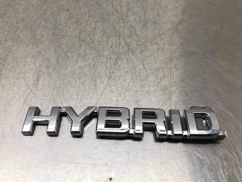 EMBLEEM Toyota Yaris IV (P21 / PA1 / PH1) (|YARIS|HYBRID|), Auto-onderdelen, Gebruikt, Toyota