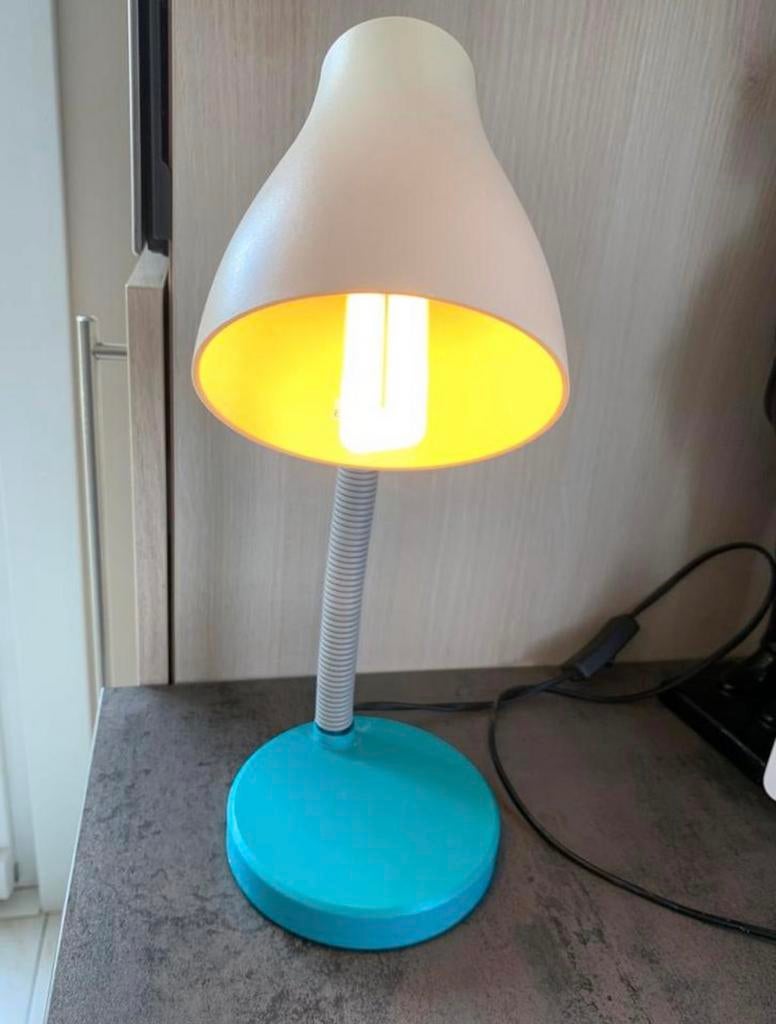 Lampe de table gratuite, Enlèvement, Utilisé, Synthétique