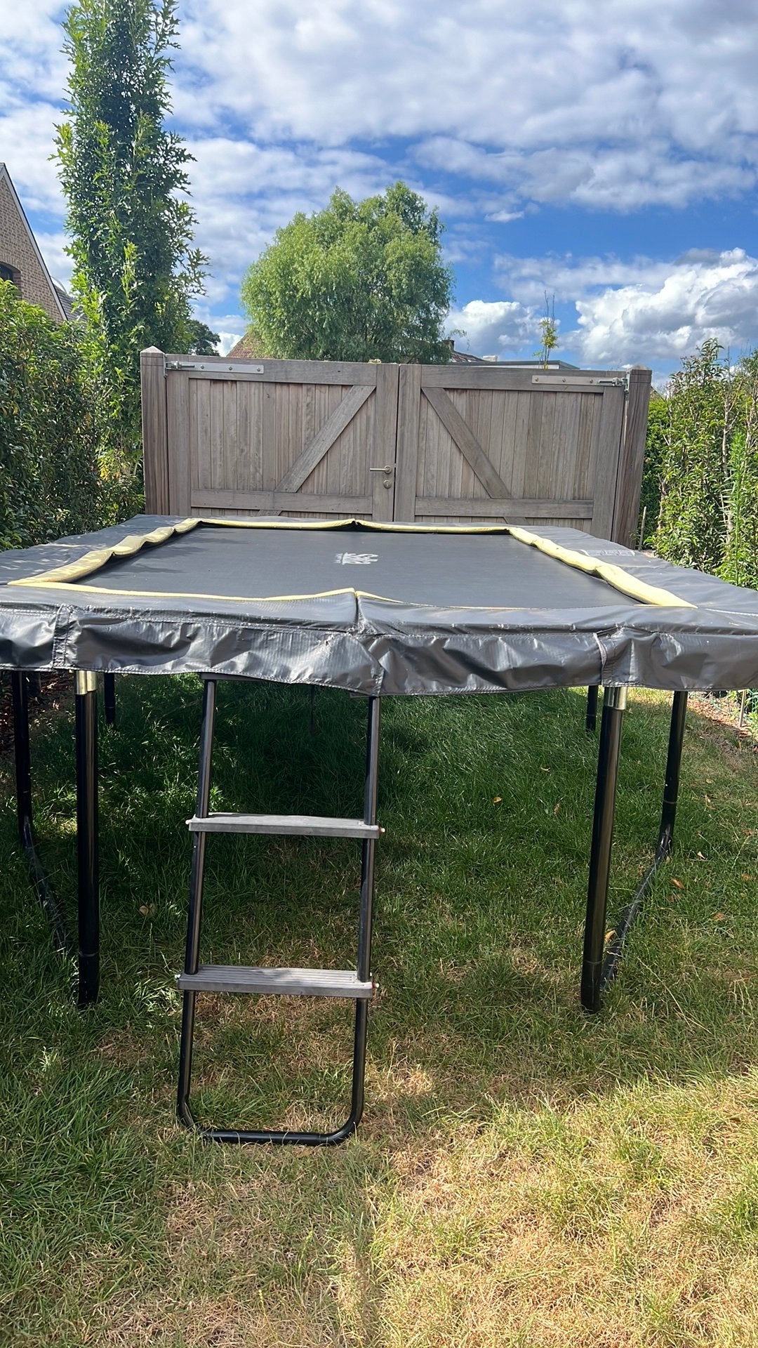 Salta trampoline, Ophalen, Zo goed als nieuw