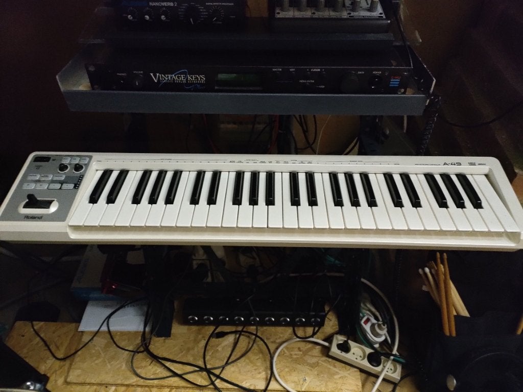 Roland A-49, Musique & Instruments, Enlèvement, Comme neuf, 49 touches, Roland