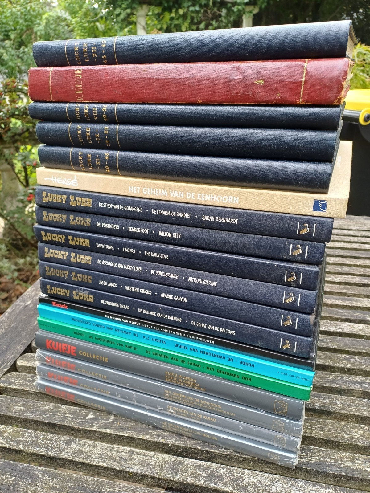19 hardcover stripboeken - bundelingen, Meerdere stripboeken, Ophalen of Verzenden, Zo goed als nieuw, Hergé