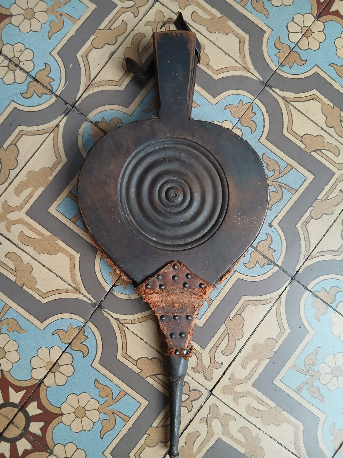 Antieke houten blaasbalg x2, Ophalen