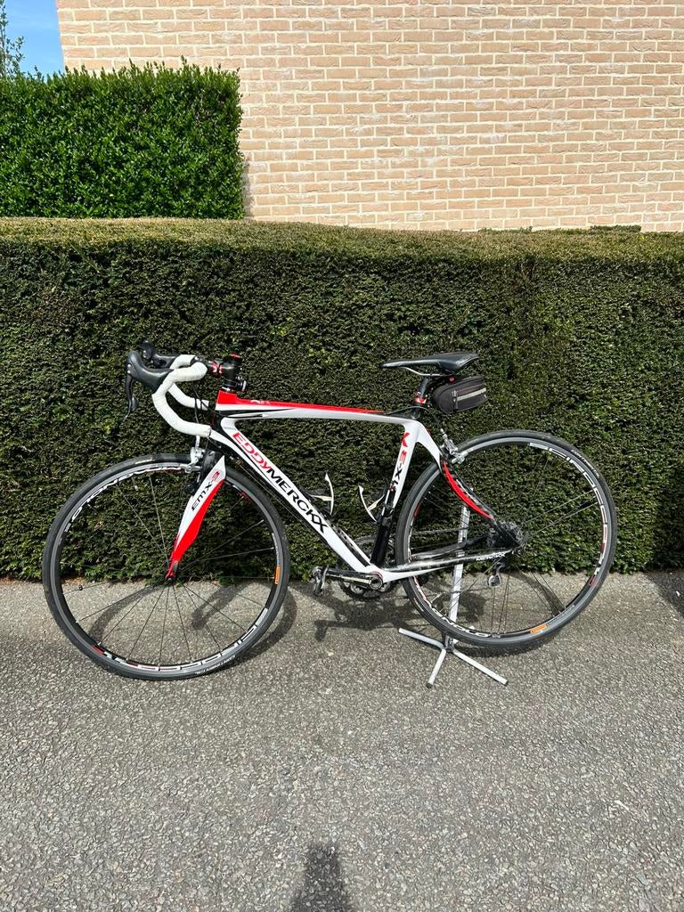 Vélo Eddy Merckx EMY 3, Vélos & Vélomoteurs, Vélos | Vélos de course, Comme neuf, Carbone, Enlèvement