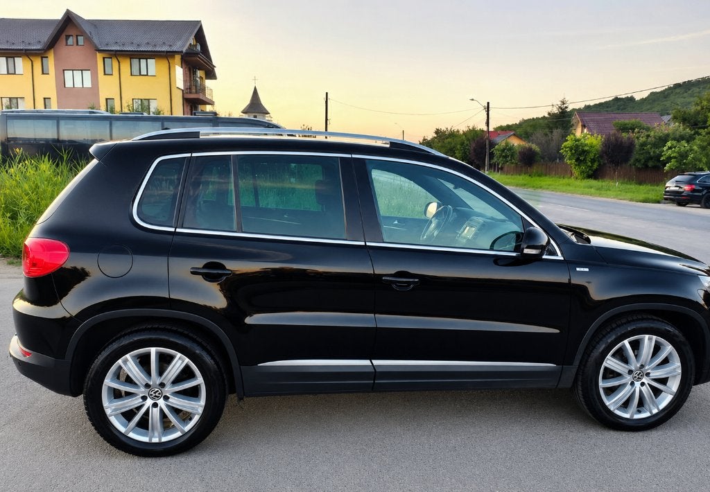 Tiguan 2.0 TDI 2014 pano, Auto's, Voorwielaandrijving, Euro 5, Zwart, 4 cilinders