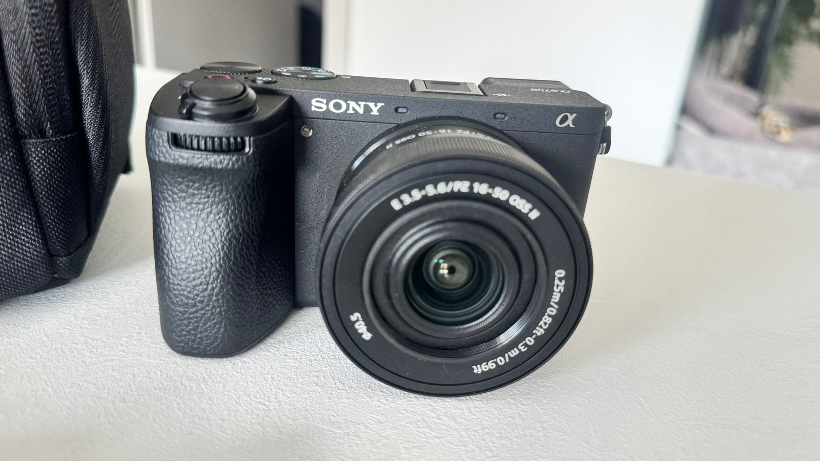 Ensemble complet Sony A6700 et boîtier sous-marin, TV, Hi-fi & Vidéo, Appareils photo numériques, Neuf, Appareil photo hybride