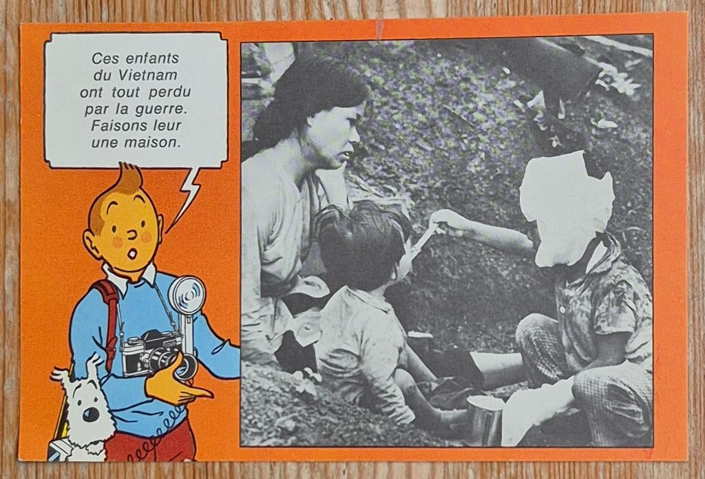 Tintin carte postale Caritas Secours 1975 Hergé Kuifje, Enlèvement ou Envoi, Tintin, Comme neuf, Autres types