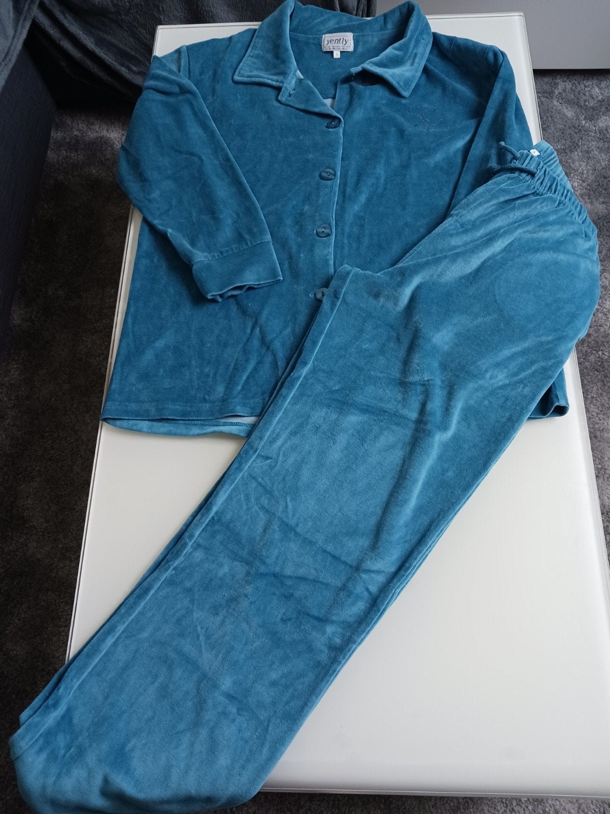 Blauwe pyjama merk Yently te koop.maat L, Yently, Ophalen, Zo goed als nieuw, Maat 42/44 (L)