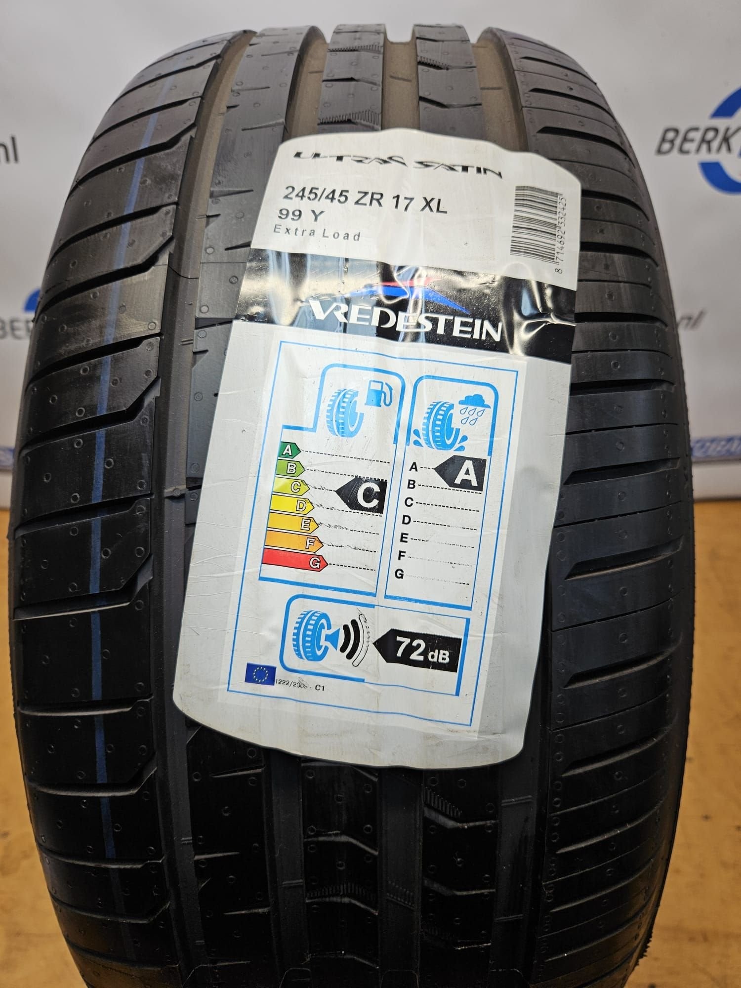 2x Vredestein Ultrac Satin (NIEUW) 245/45 R17 99Y 245/45/17, Auto-onderdelen, Banden en Velgen, -, -, 17 inch, Ophalen of Verzenden