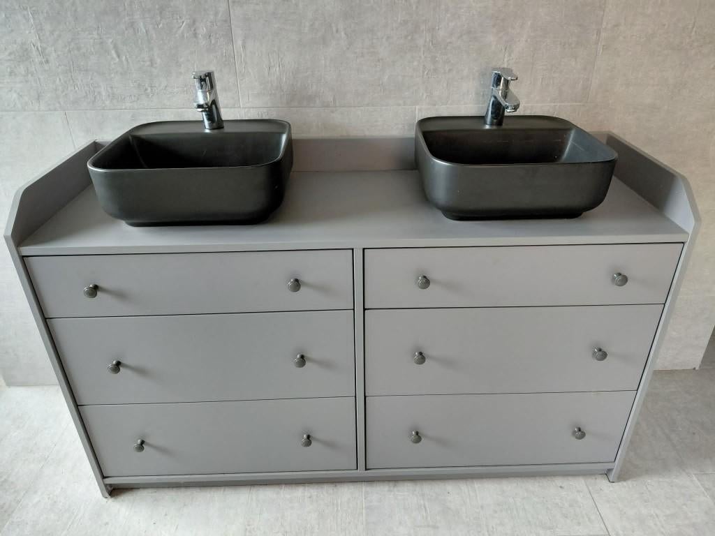2 badkamerlavobo's met kraan, Huis en Inrichting, Ophalen, Zo goed als nieuw, Wastafelkast, Minder dan 100 cm