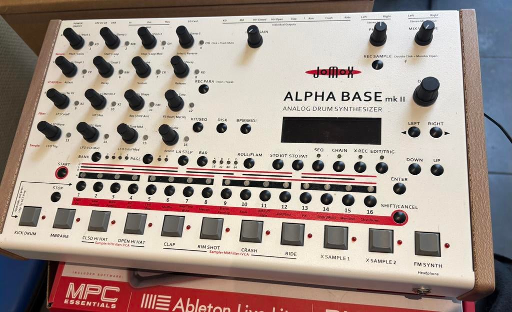 Jomox alpha base mkII, Ophalen, Zo goed als nieuw