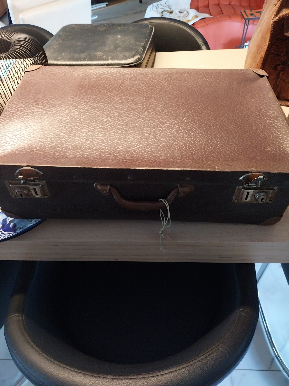 Vintage handtas, dokterstas, reiskoffers, Enlèvement
