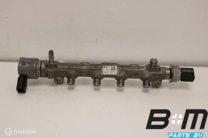 Brandstofrail + sensoren VW Scirocco 2.0 TDI CUU 04L130089G, Utilisé