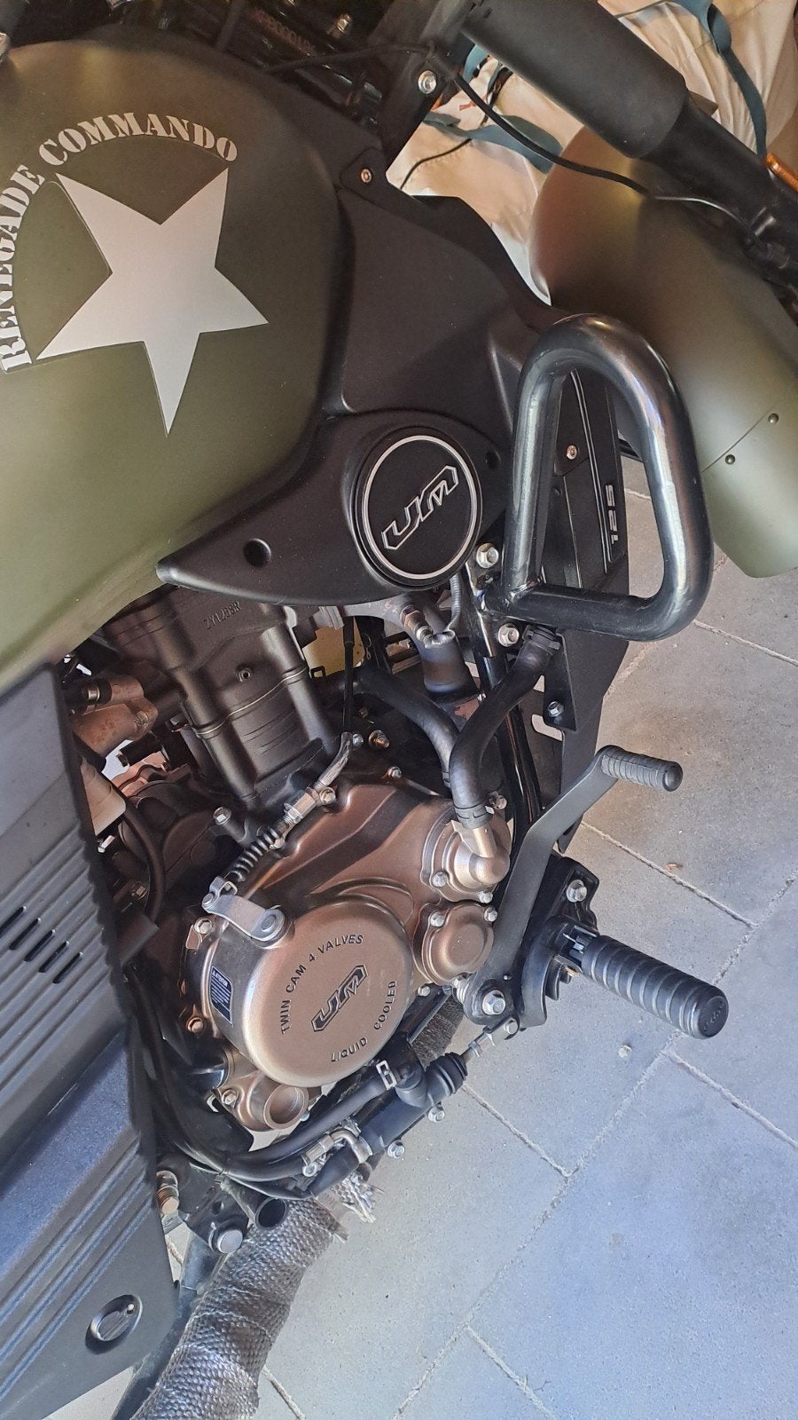 Moto Renegade  125cc, Enlèvement