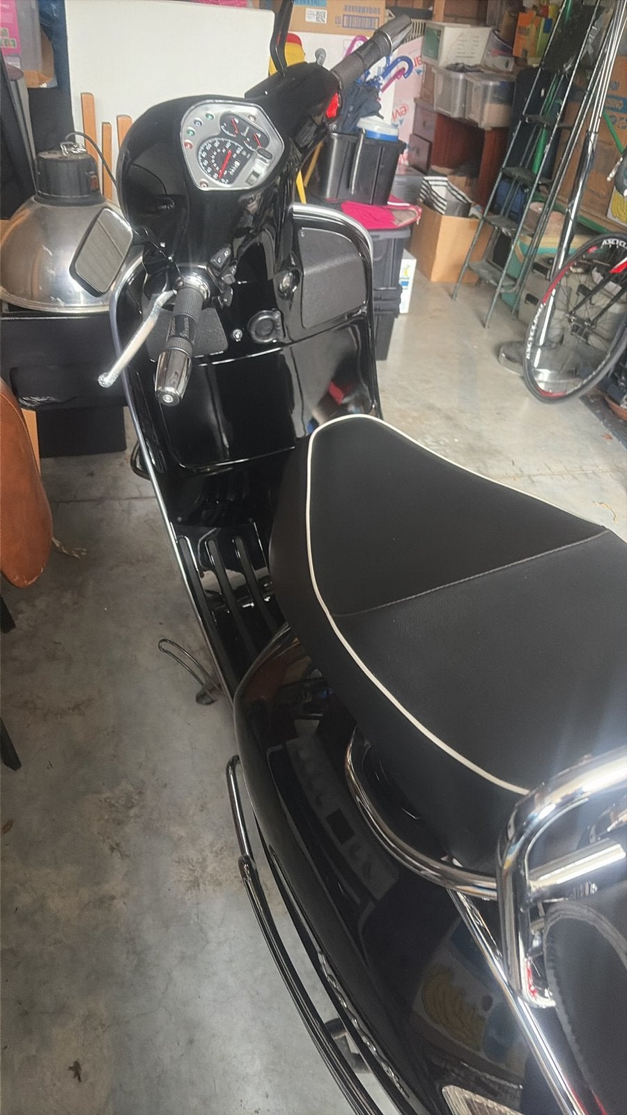 Vespa gts 125 cc, Enlèvement, Comme neuf